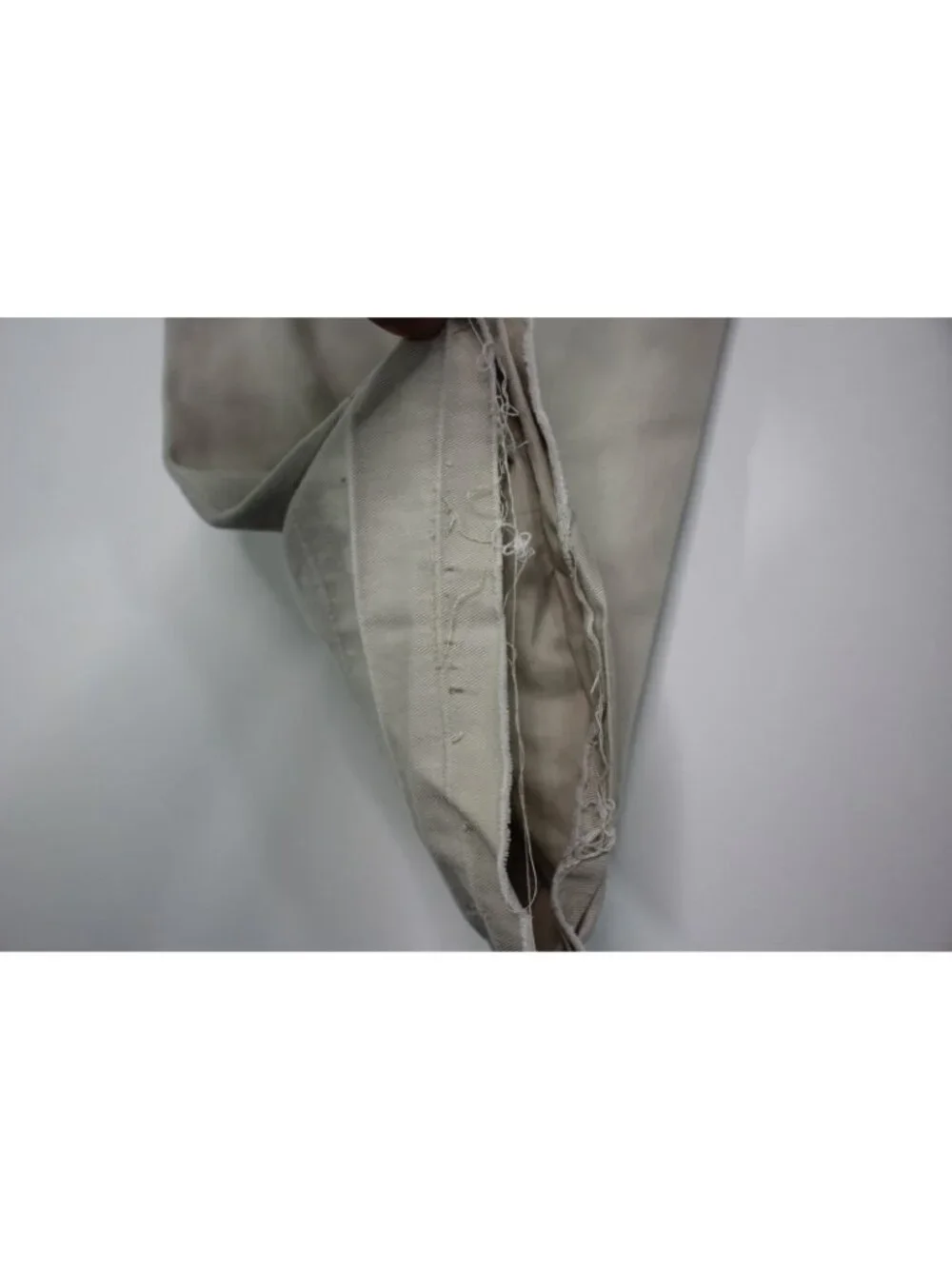 Polo Ralph Lauren Mens 32 x 32 Pleated Chino Pants G1538